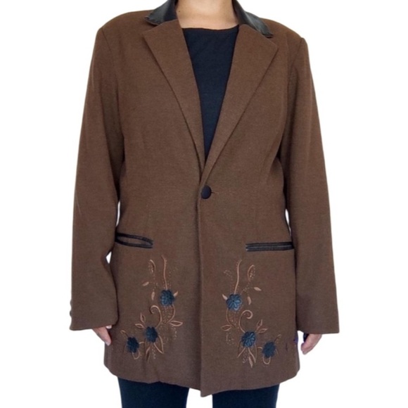Coldwater Creek Vintage Faux Leather Flower Embroidered Blazer Size 6P Brown - Picture 5 of 11